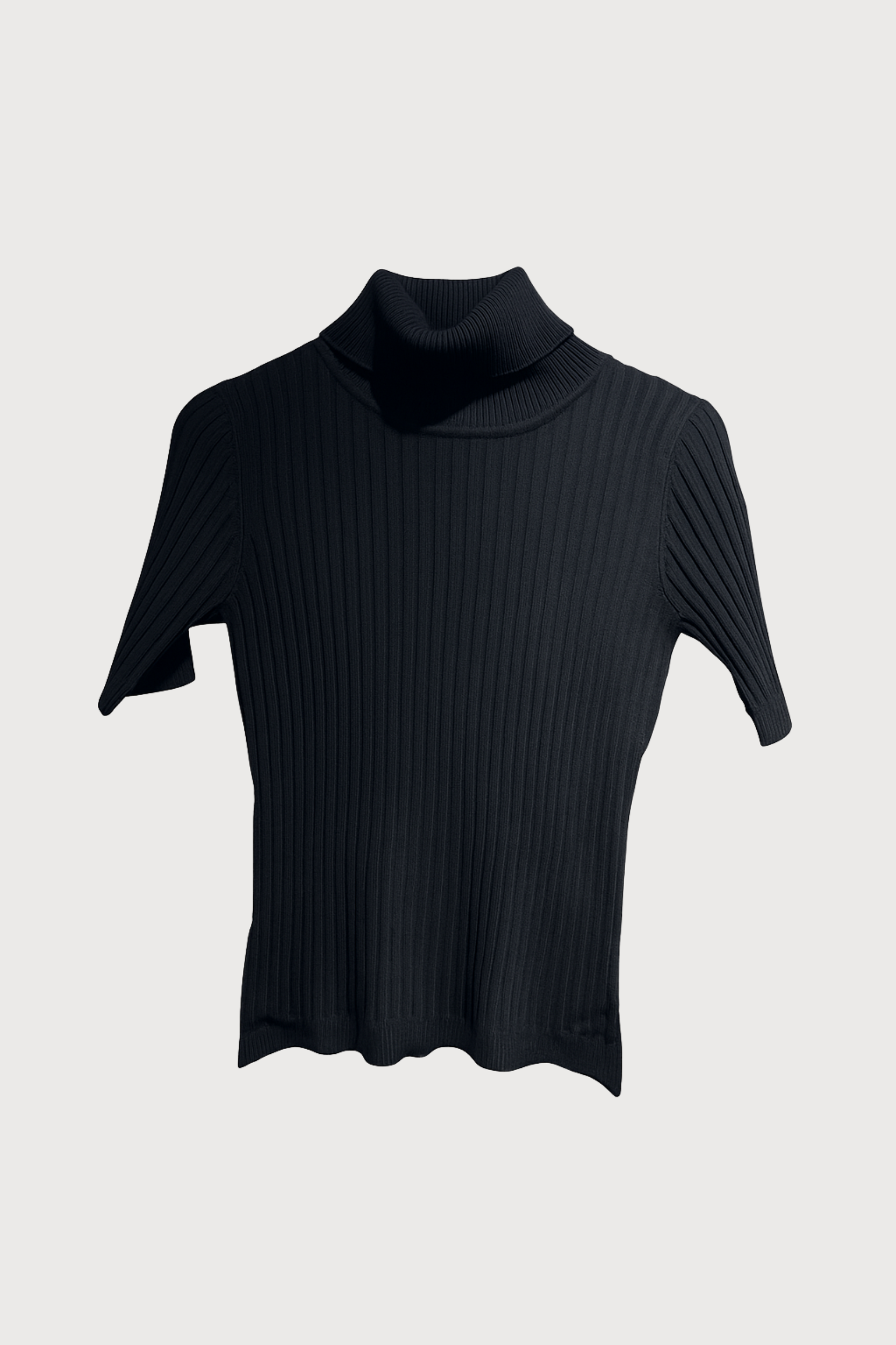 Top col roulé en maille côtelée
