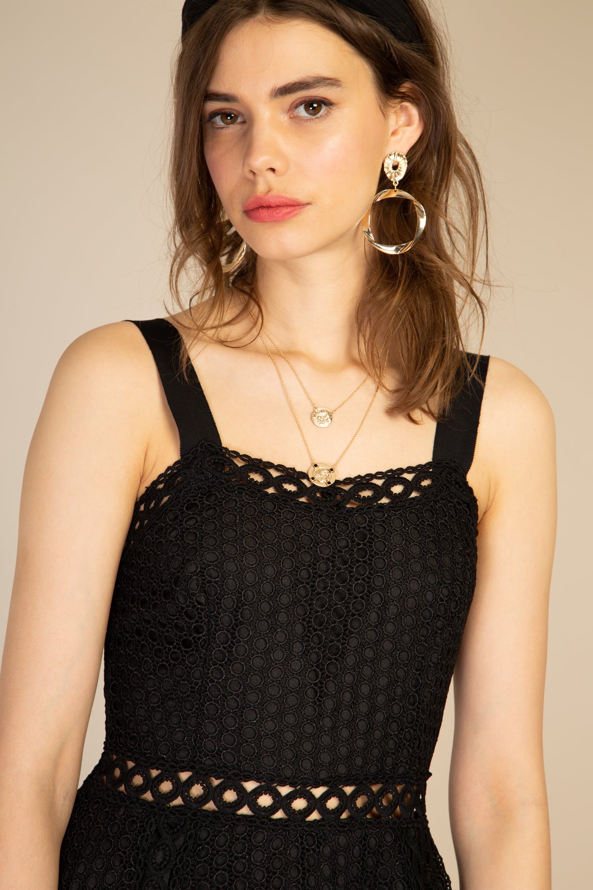 Constance dress in guipure lace