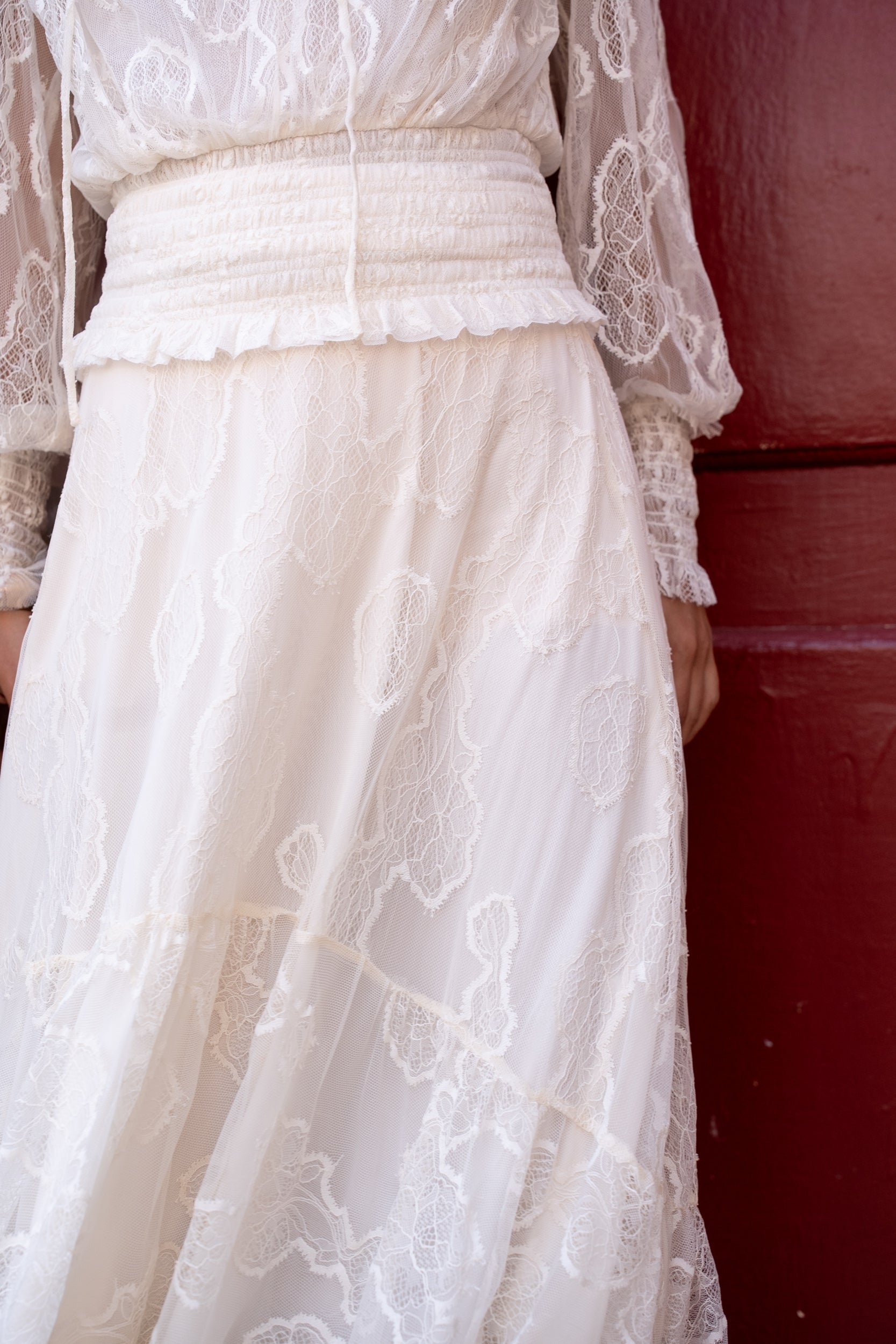 Jupe asymétrique September en dentelle