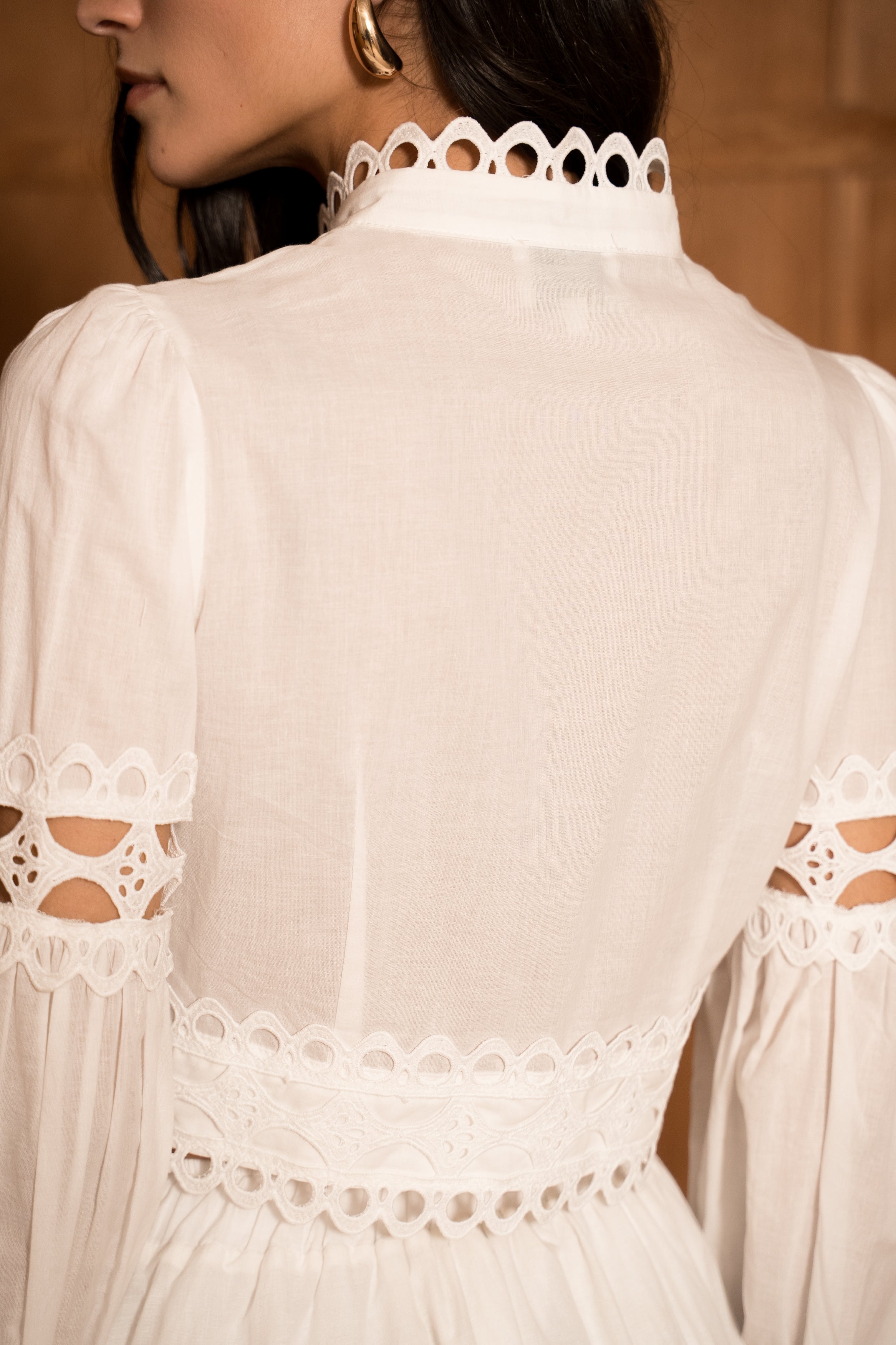 Chemise crop Ellie en coton ajouré