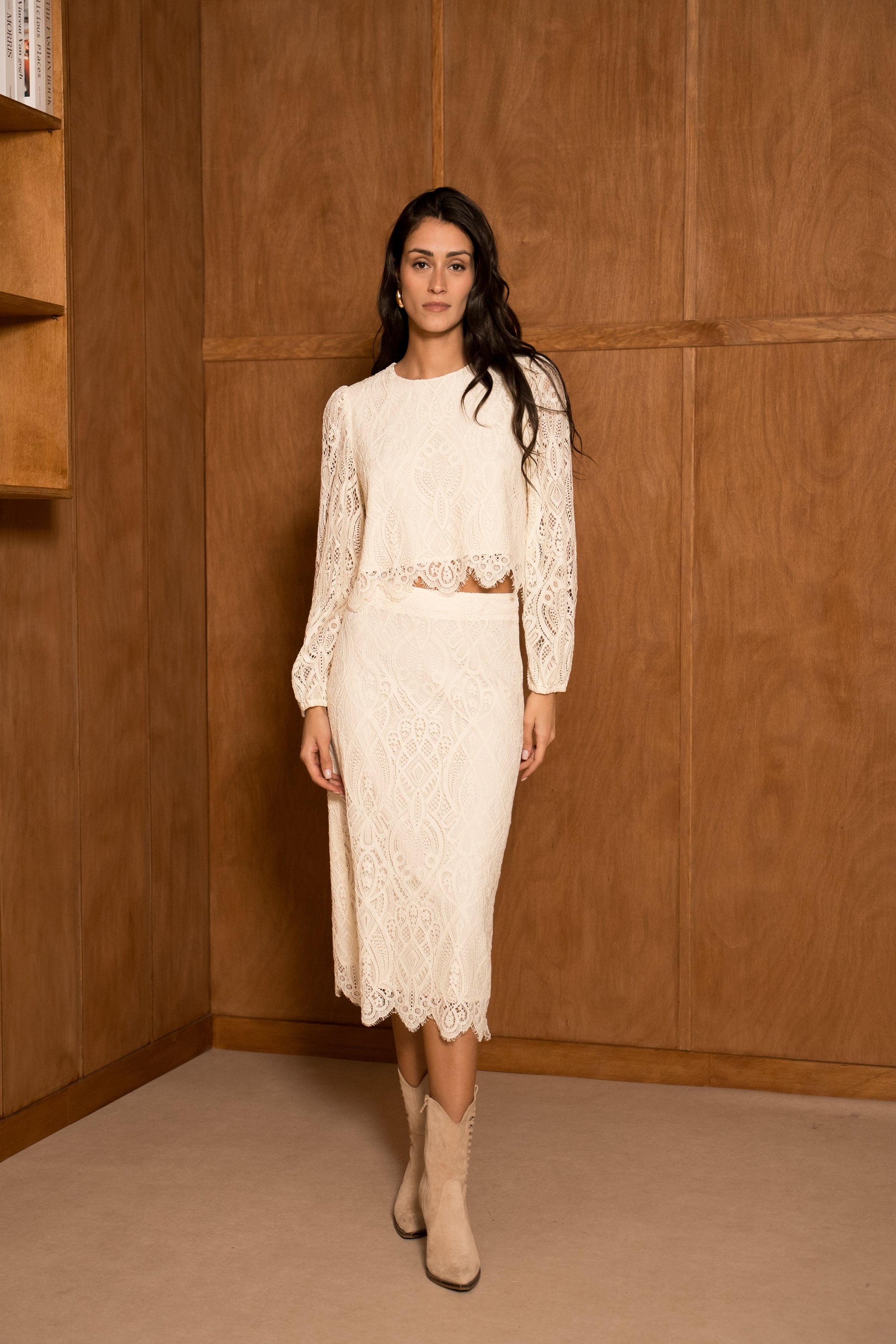 Jupe Garance midi en dentelle guipure