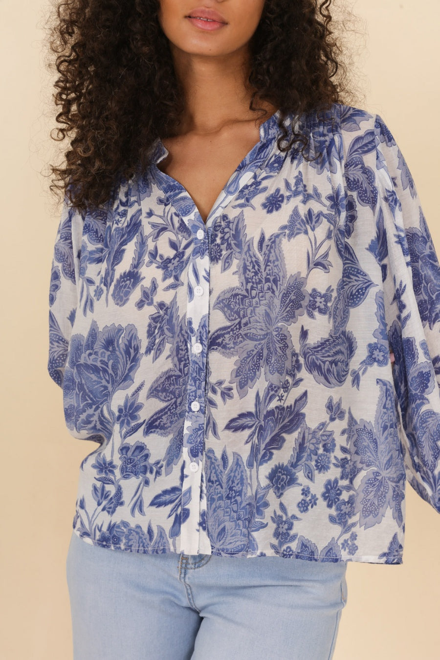 Eléna shirt in floral printed silk