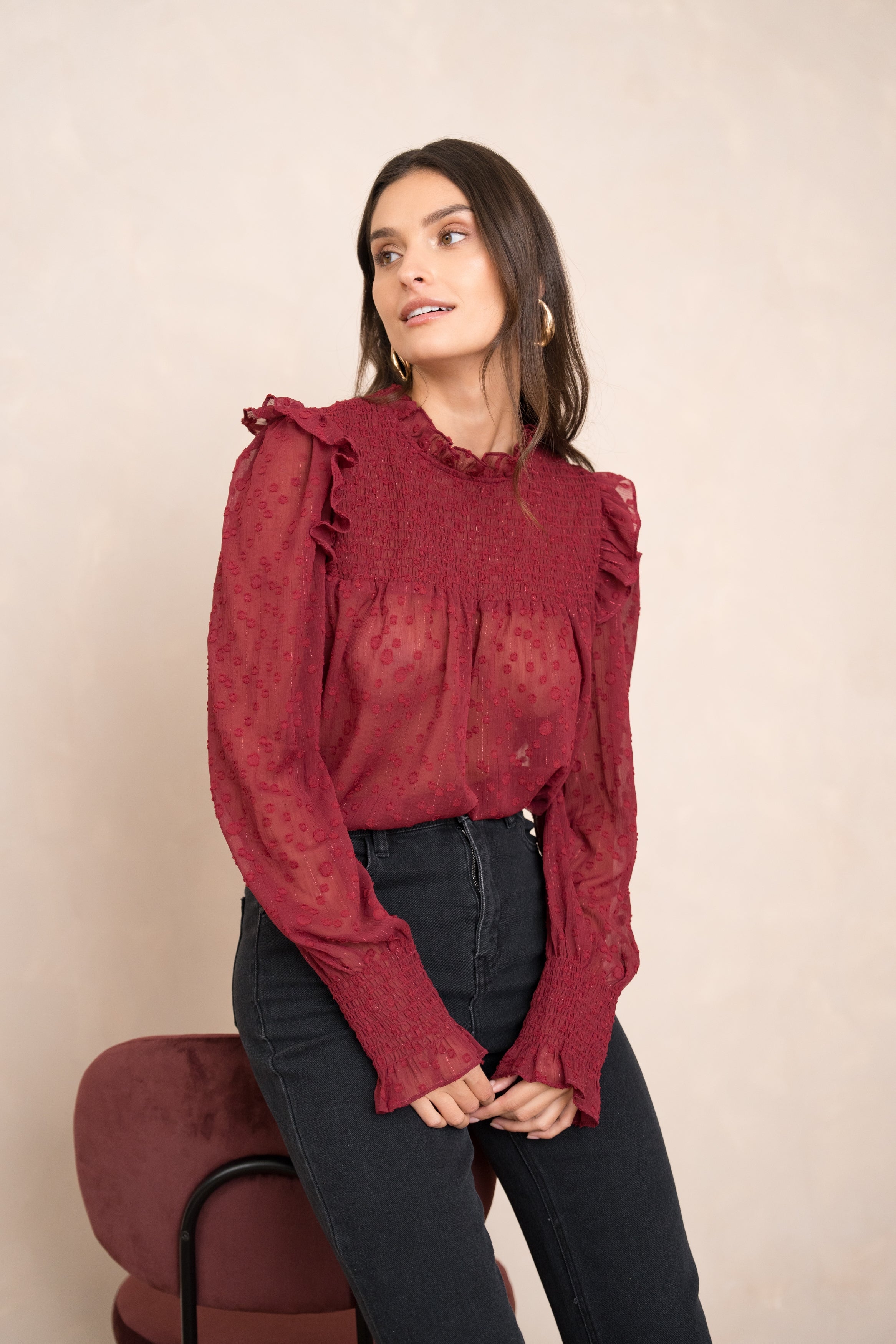 Blouse col et manches à volants