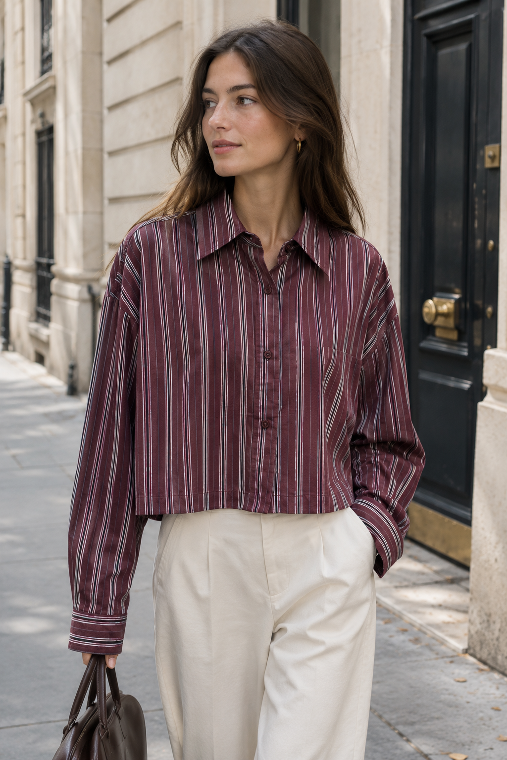Bi-material velvet blouse & lace sleeves