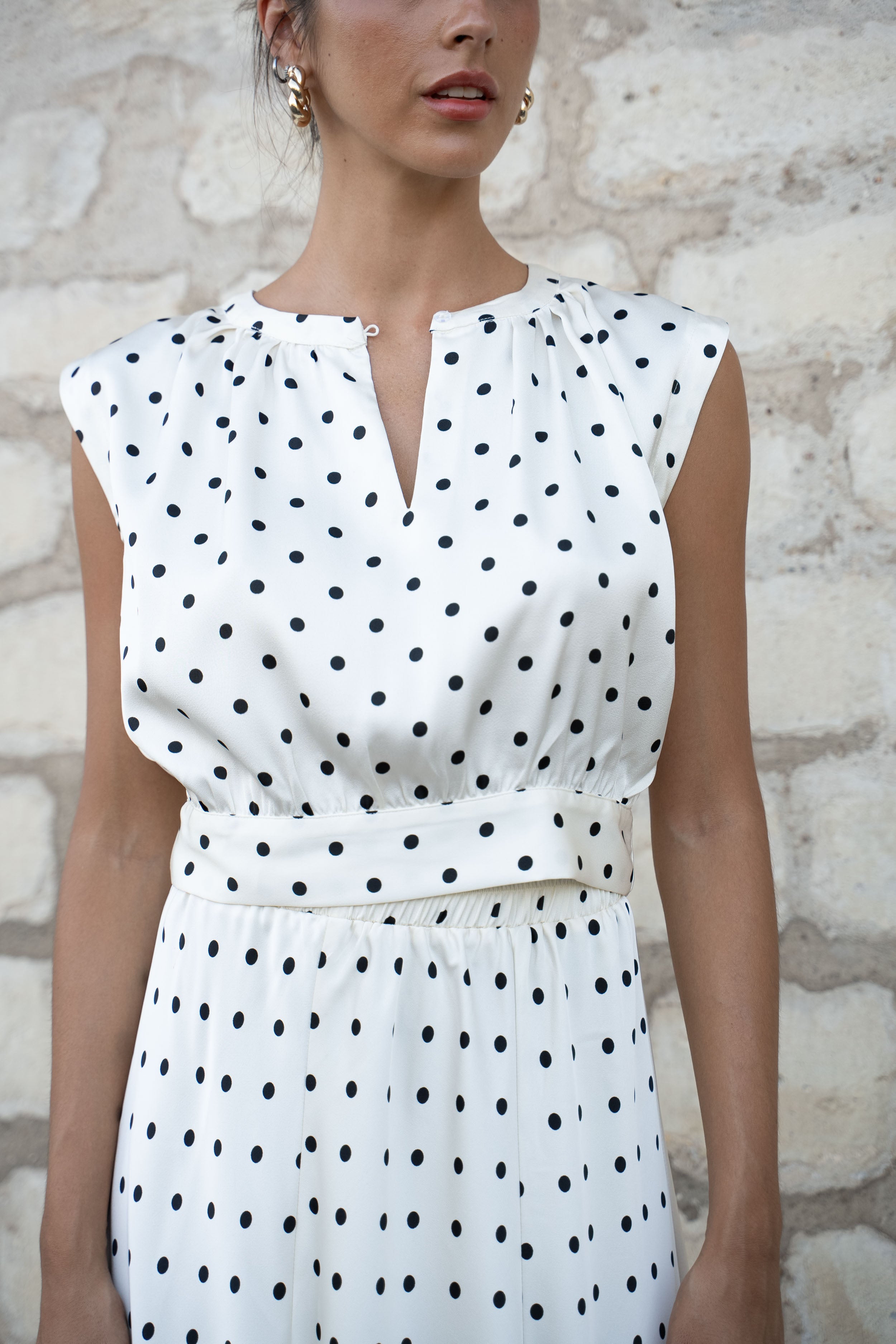 Crop-top soyeux Maguie noeud au dos à pois