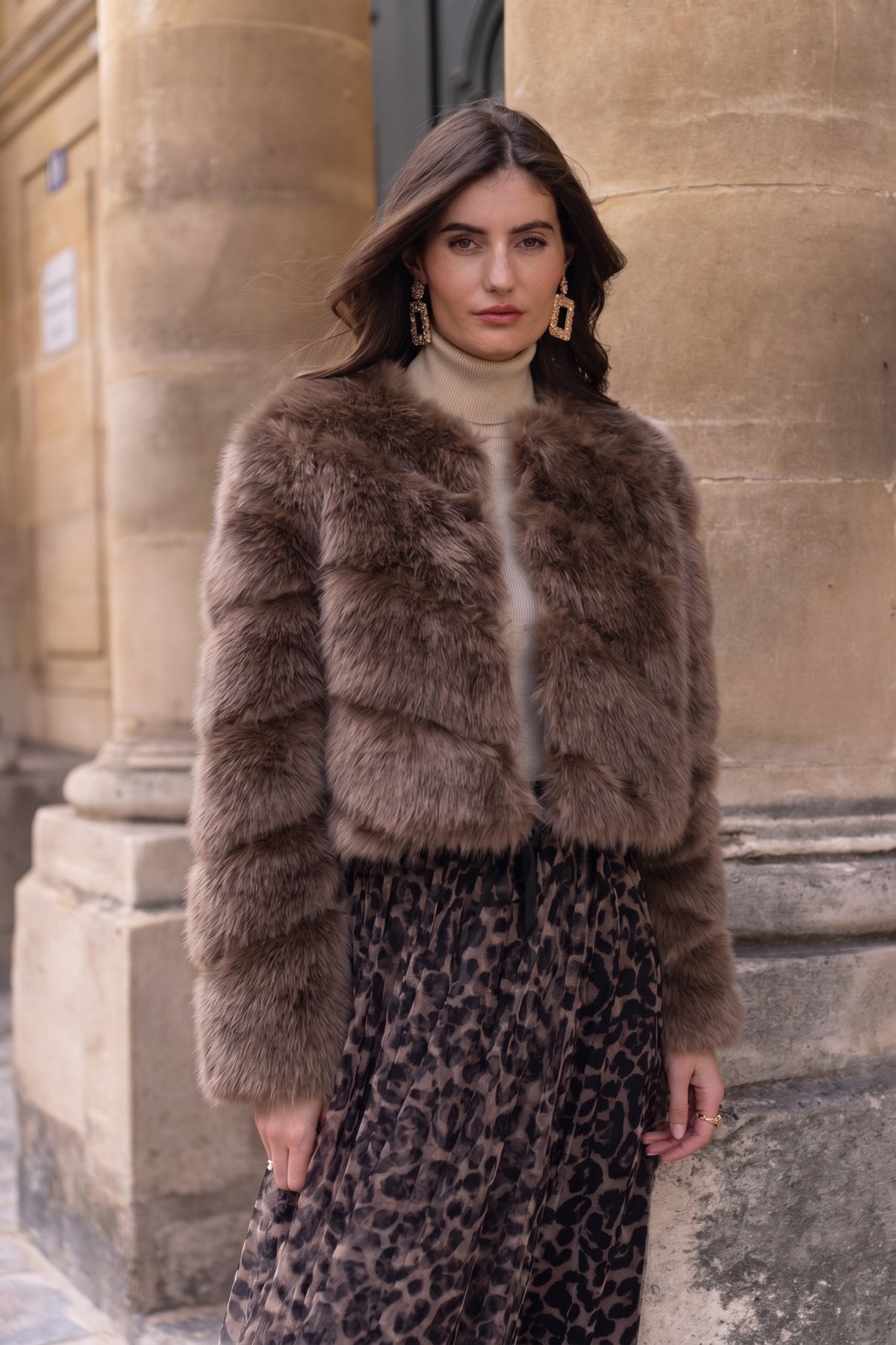 Veste courte en fausse fourrure Paula