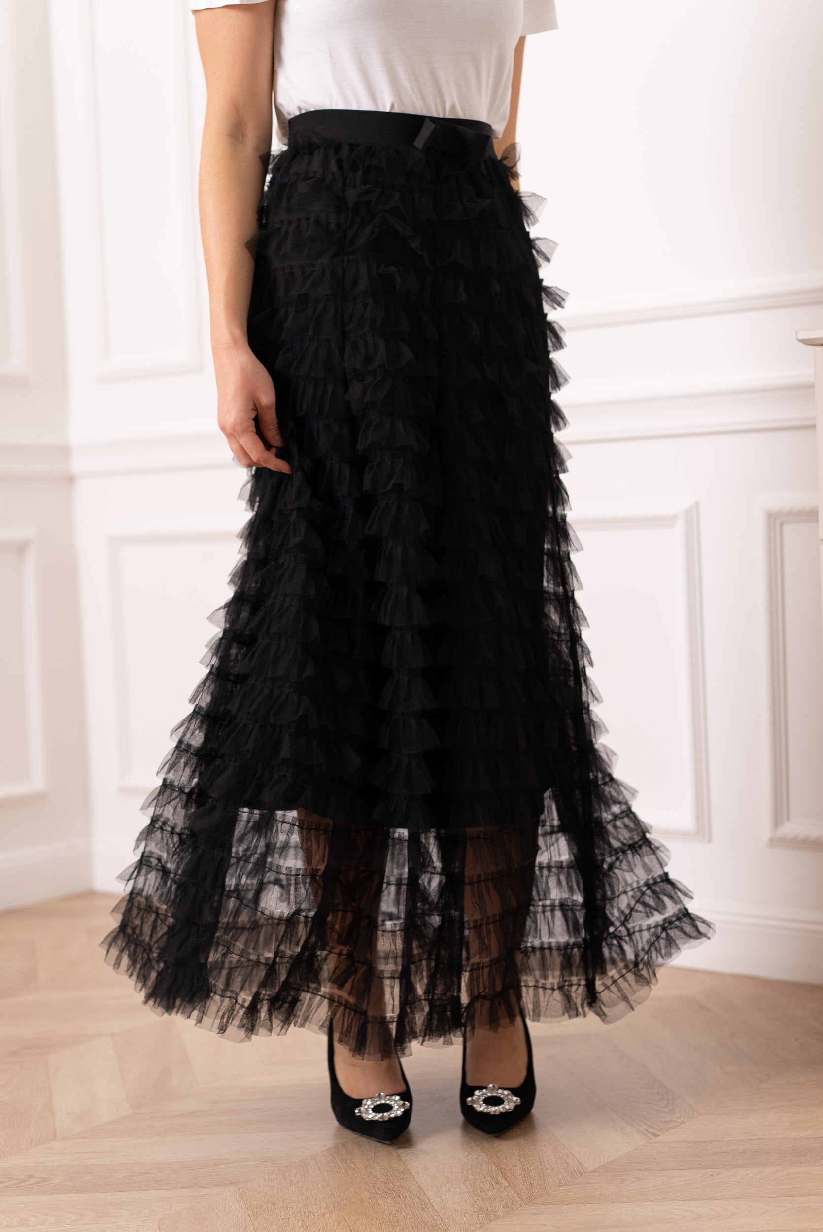 Long tulle skirt with gathers and ruffles