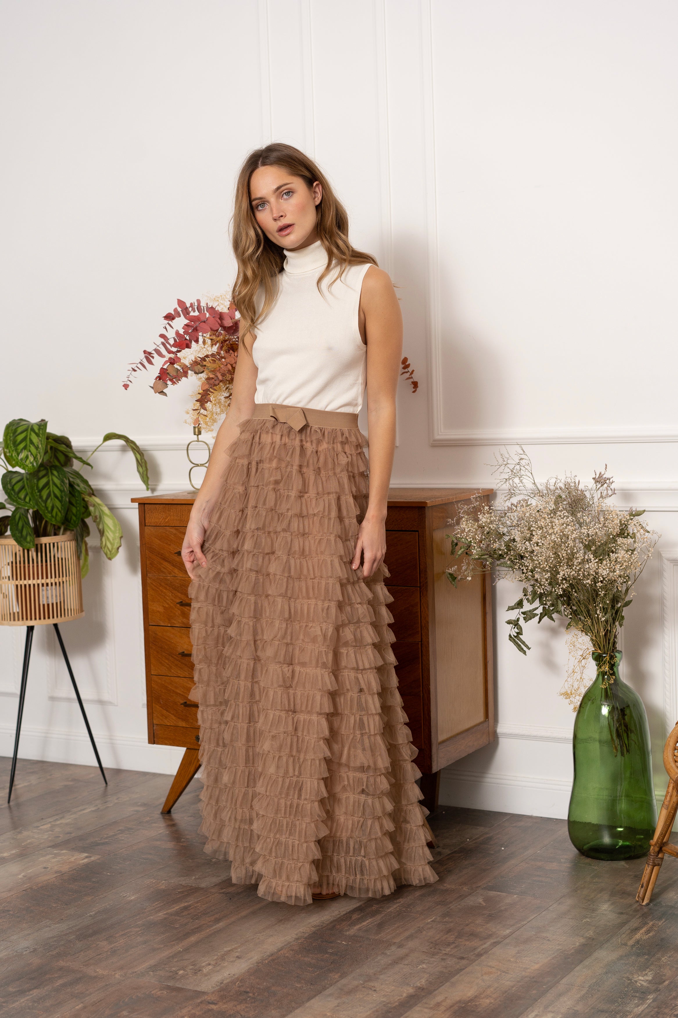 Long tulle skirt with gathers and ruffles