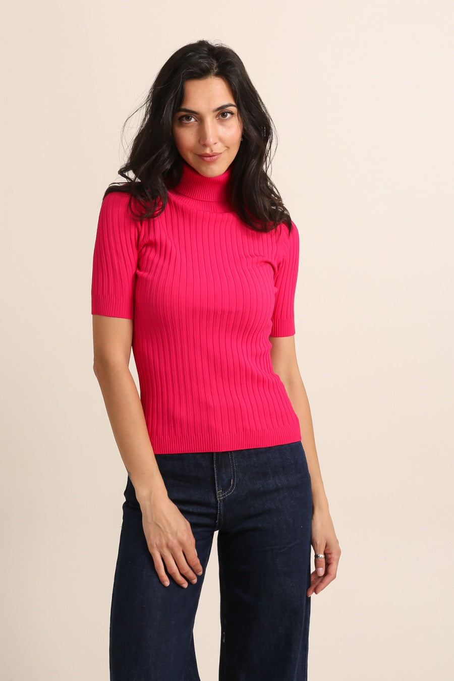 Top col roulé en maille côtelée
