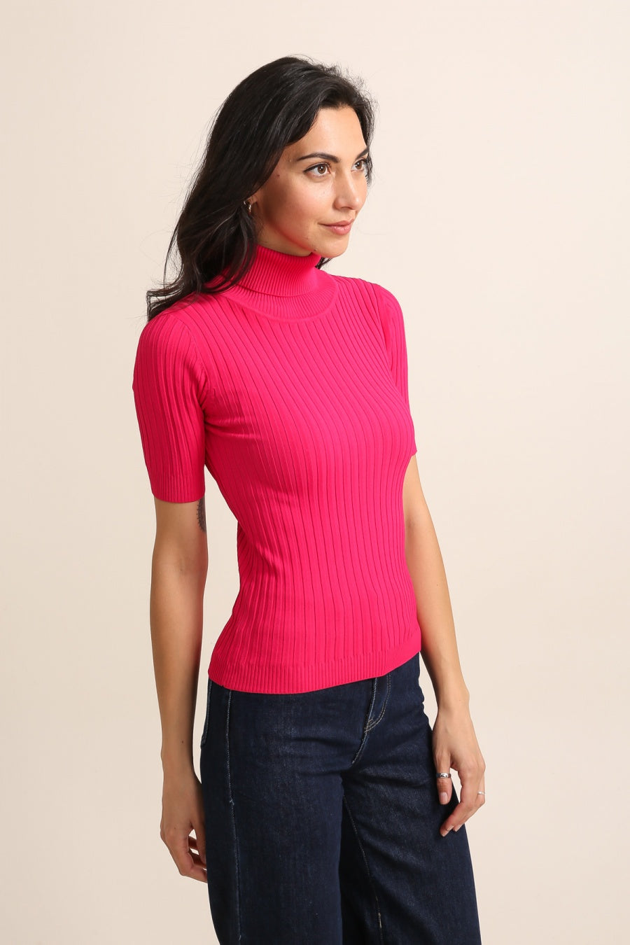 Top col roulé en maille côtelée