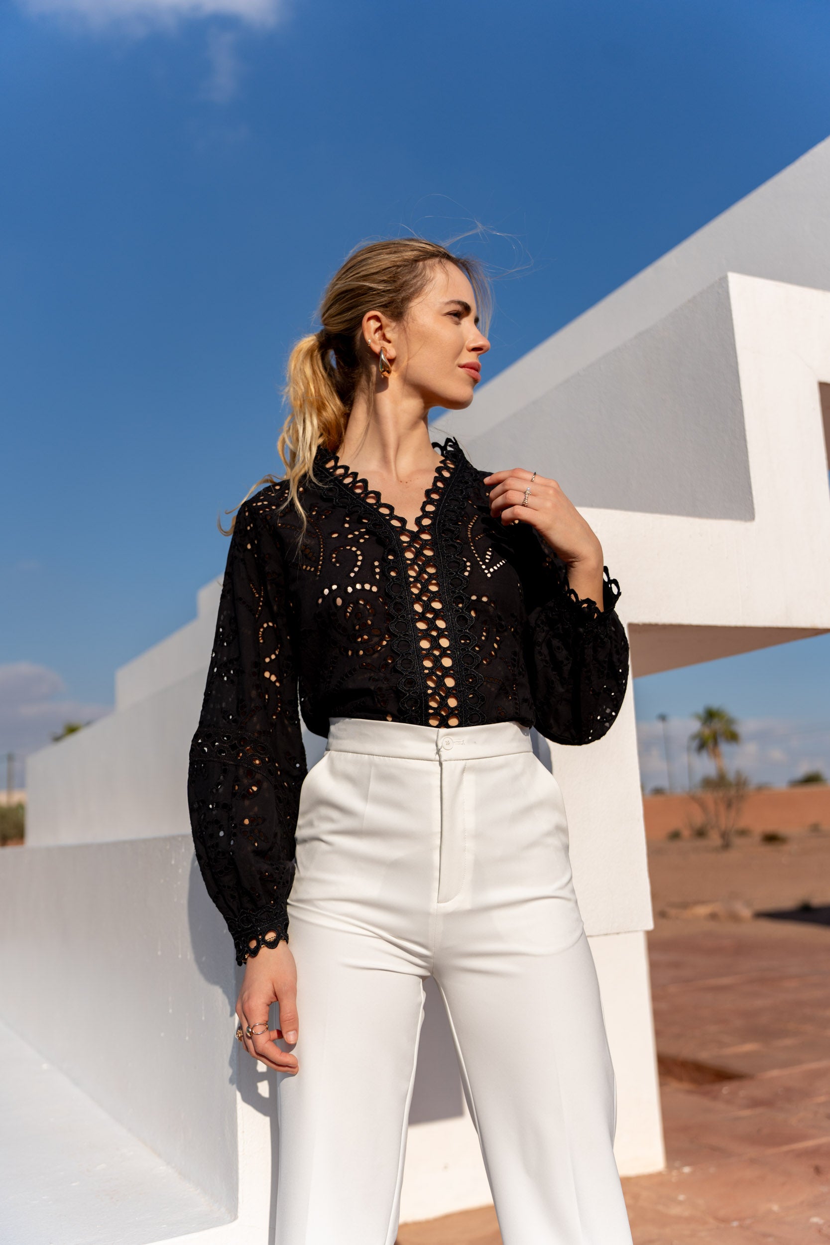Blouse Camille en coton ajouré