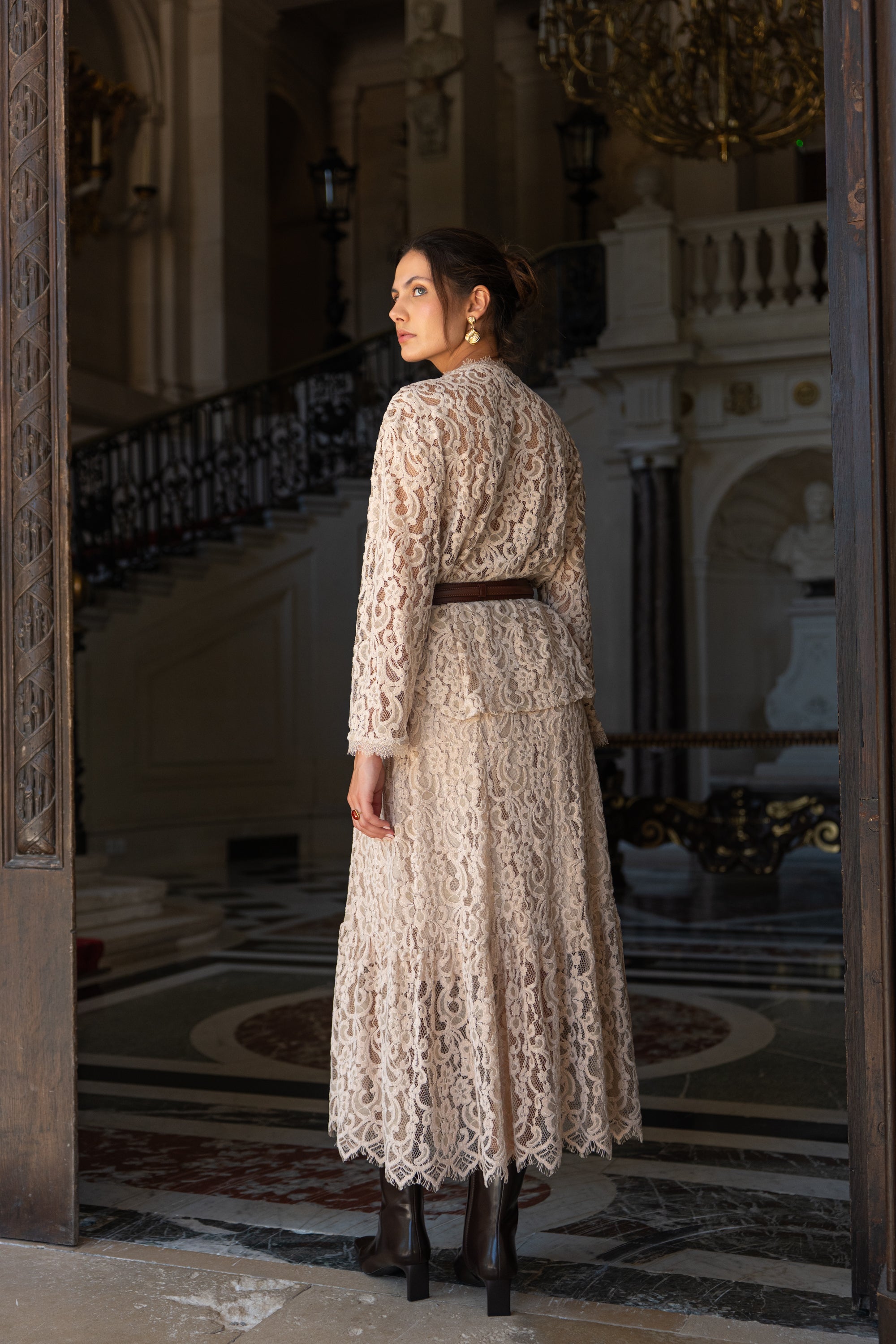 Blouse Maël col V en dentelle