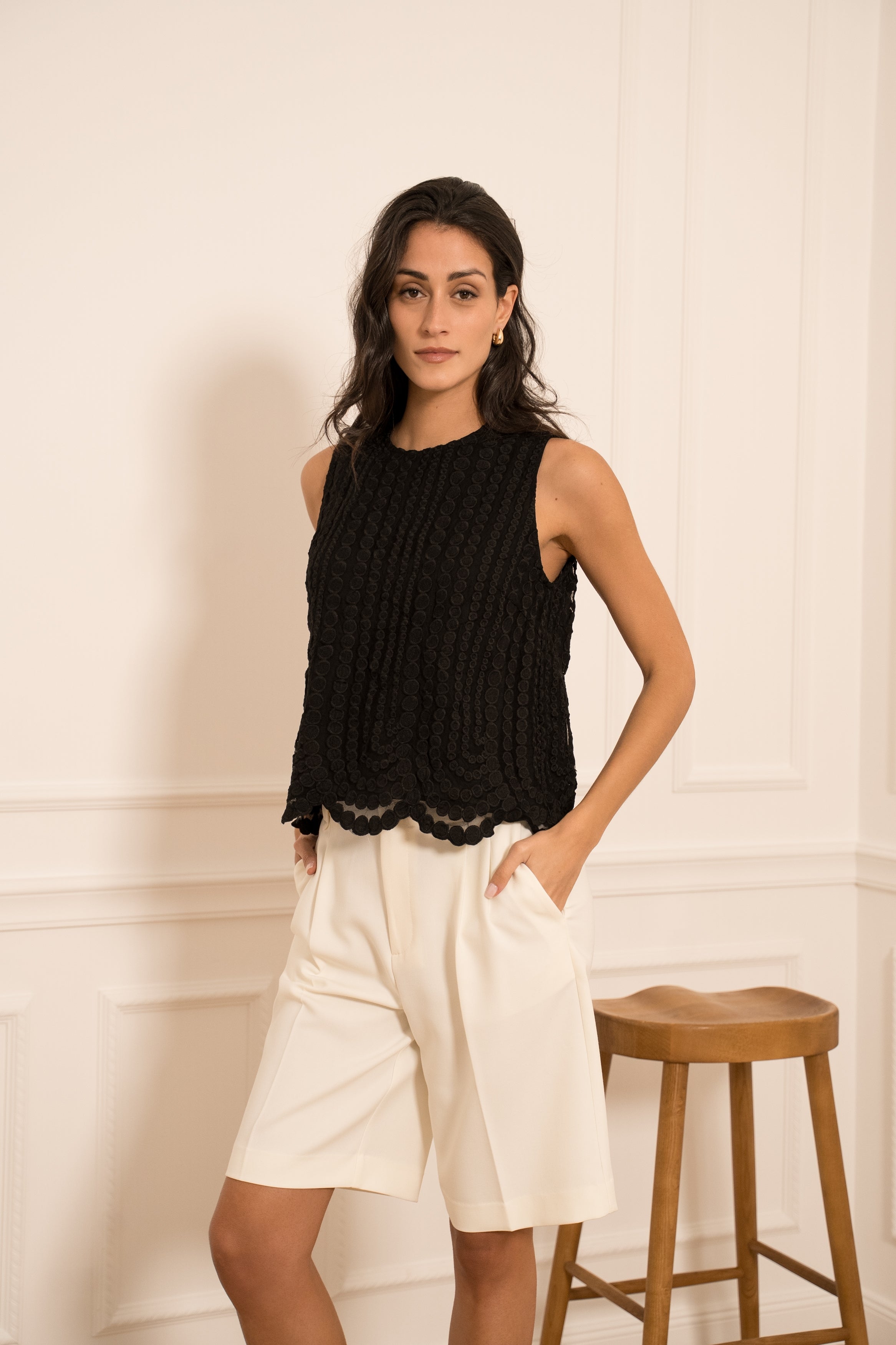 Top débardeur en tulle brodé