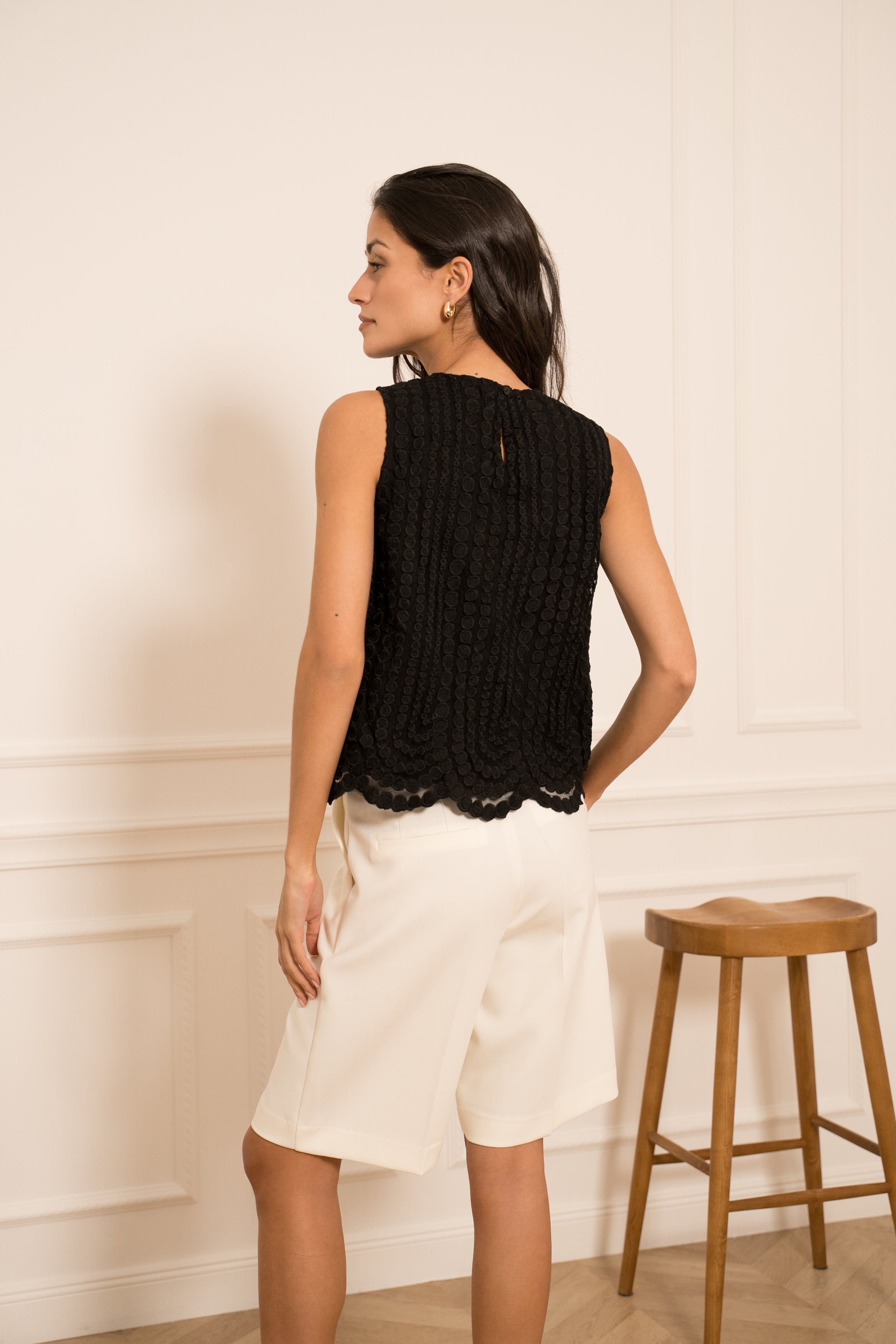 Top débardeur en tulle brodé