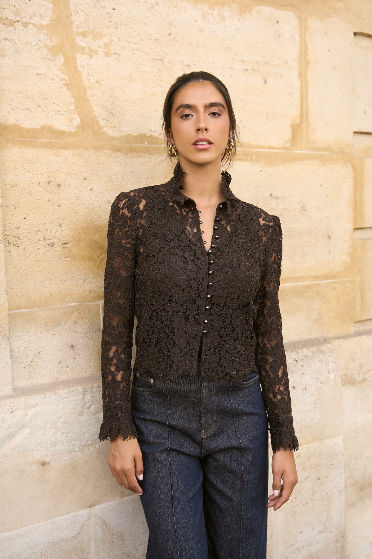 Blouse dentelle boutons bijoux Perla