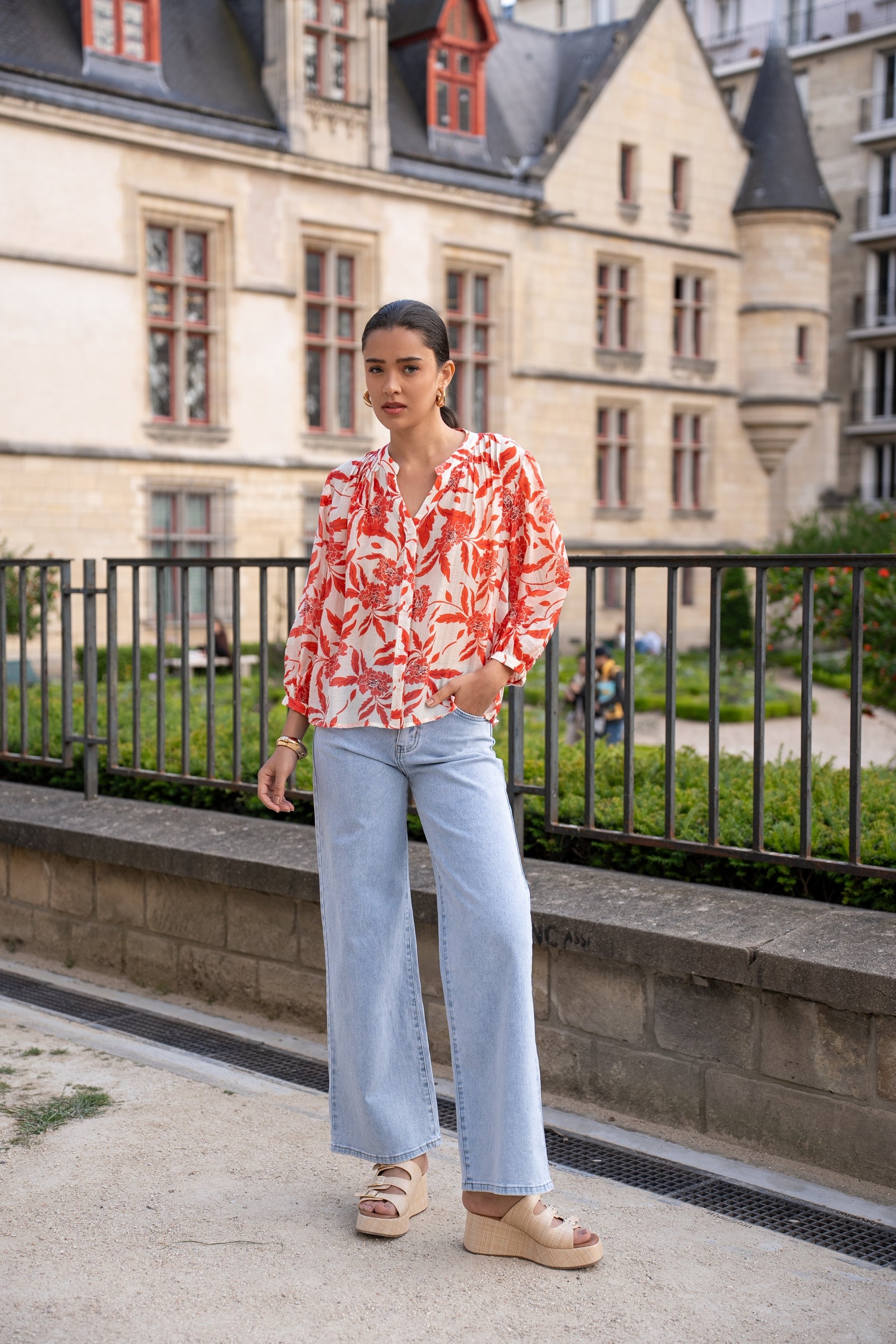 Eléna shirt in floral printed silk