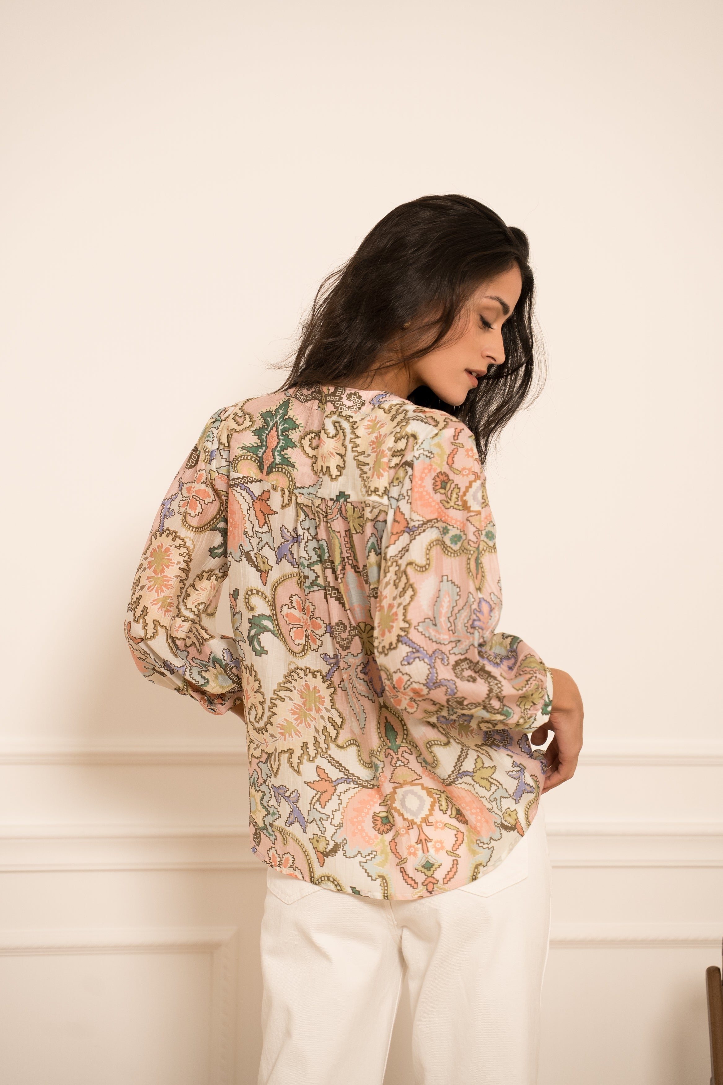 Eléna shirt in floral printed silk