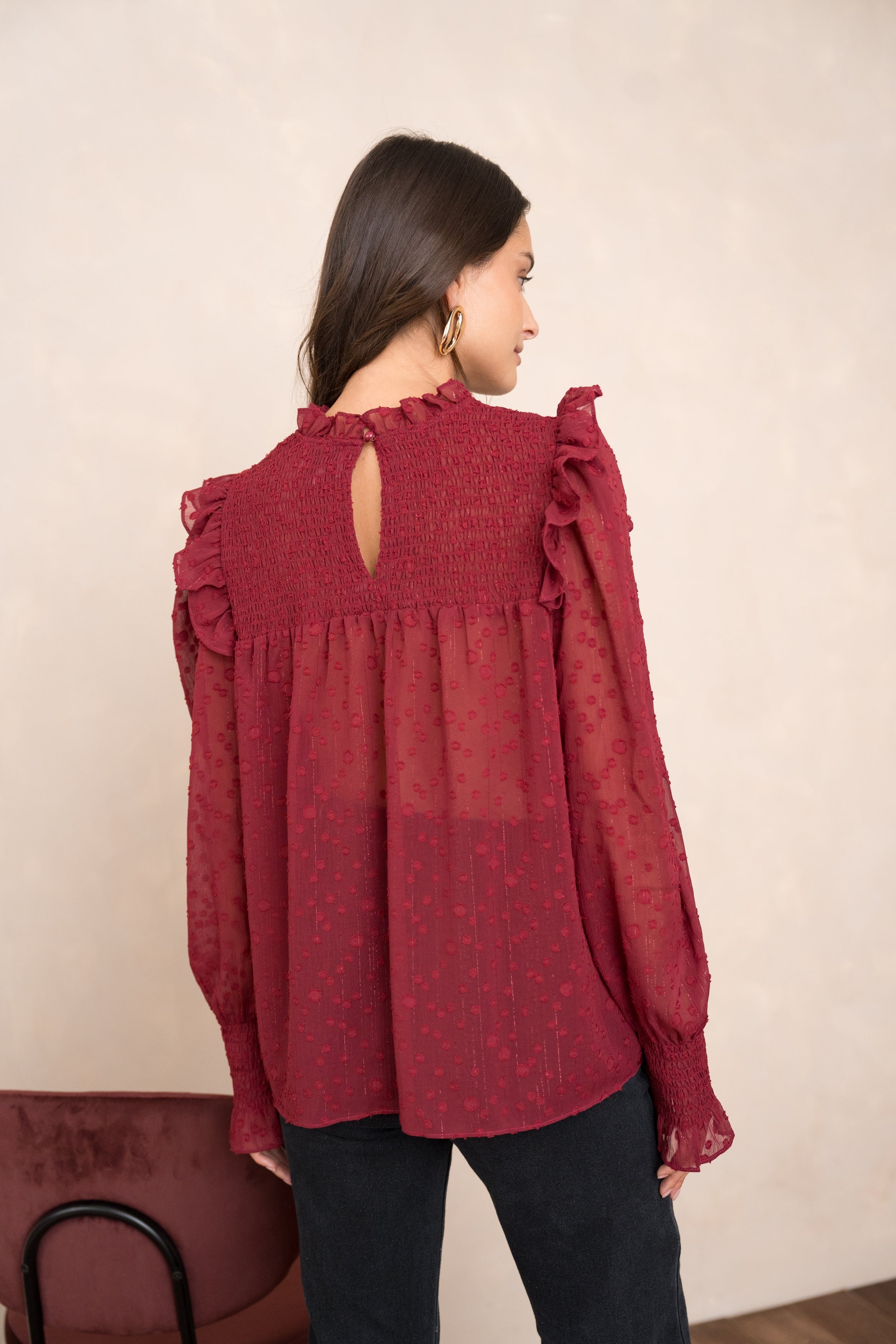 Blouse col et manches à volants