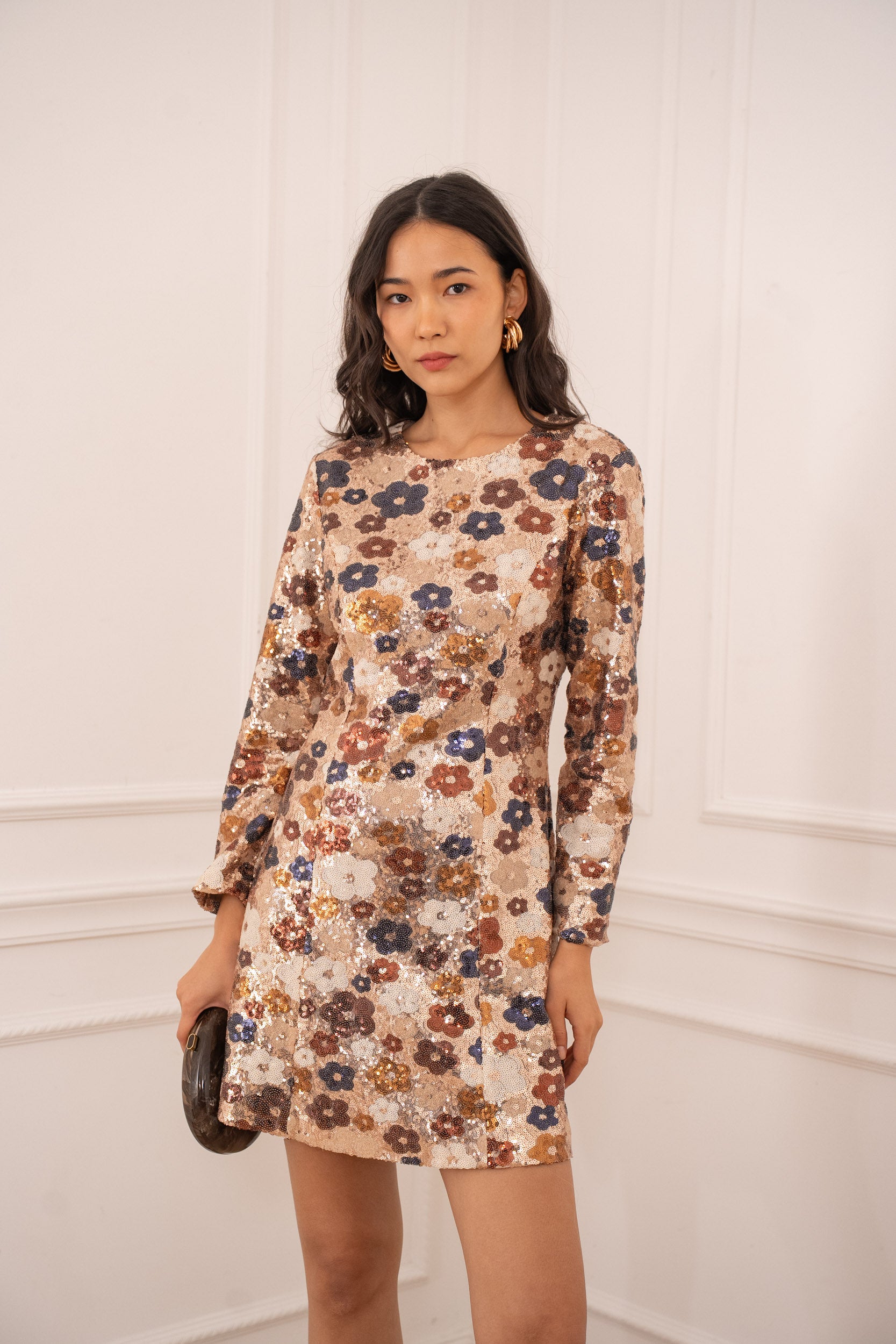 Robe à sequins fleurs multicolores