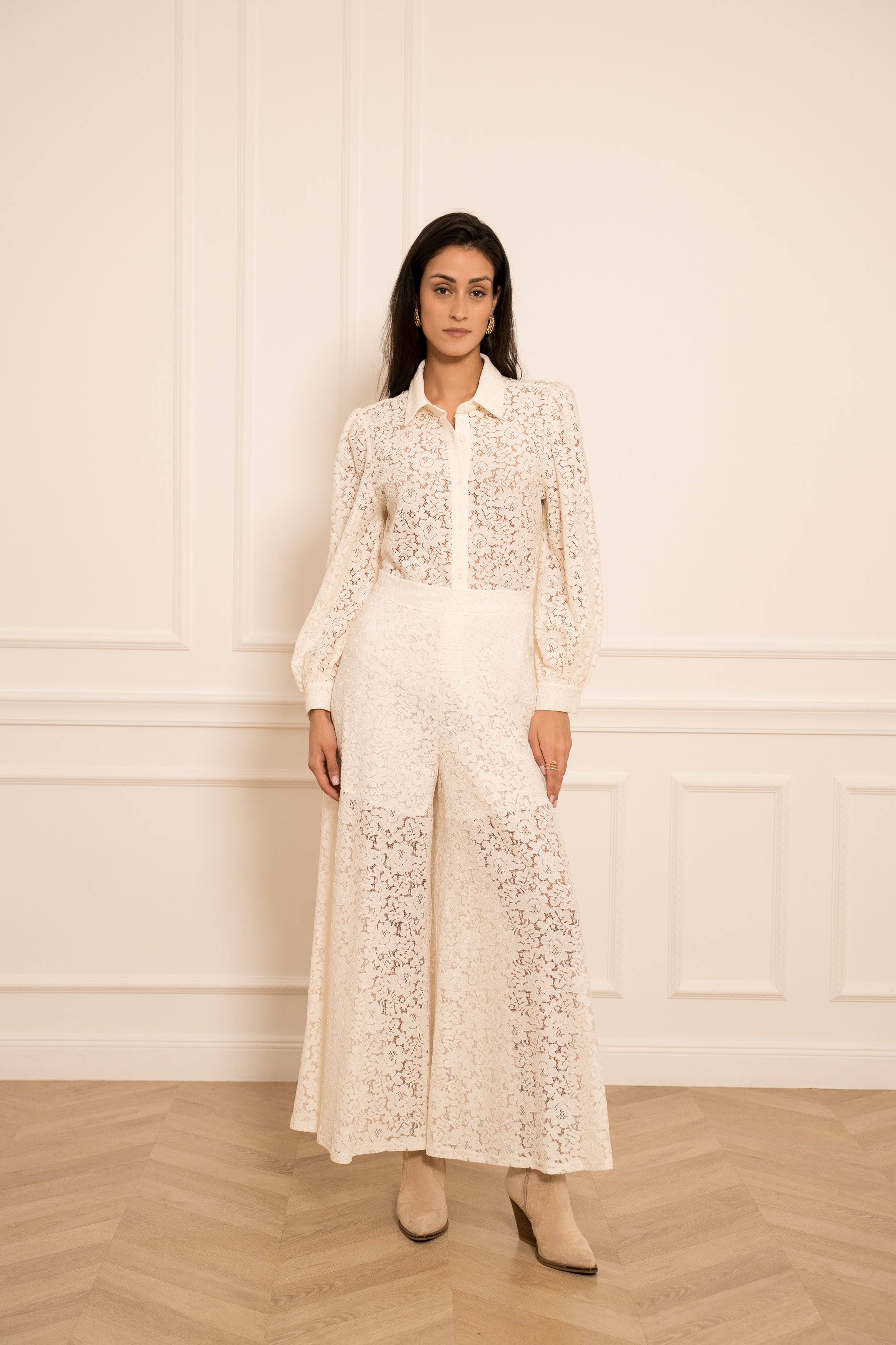 Pantalon jupe culotte en dentelle
