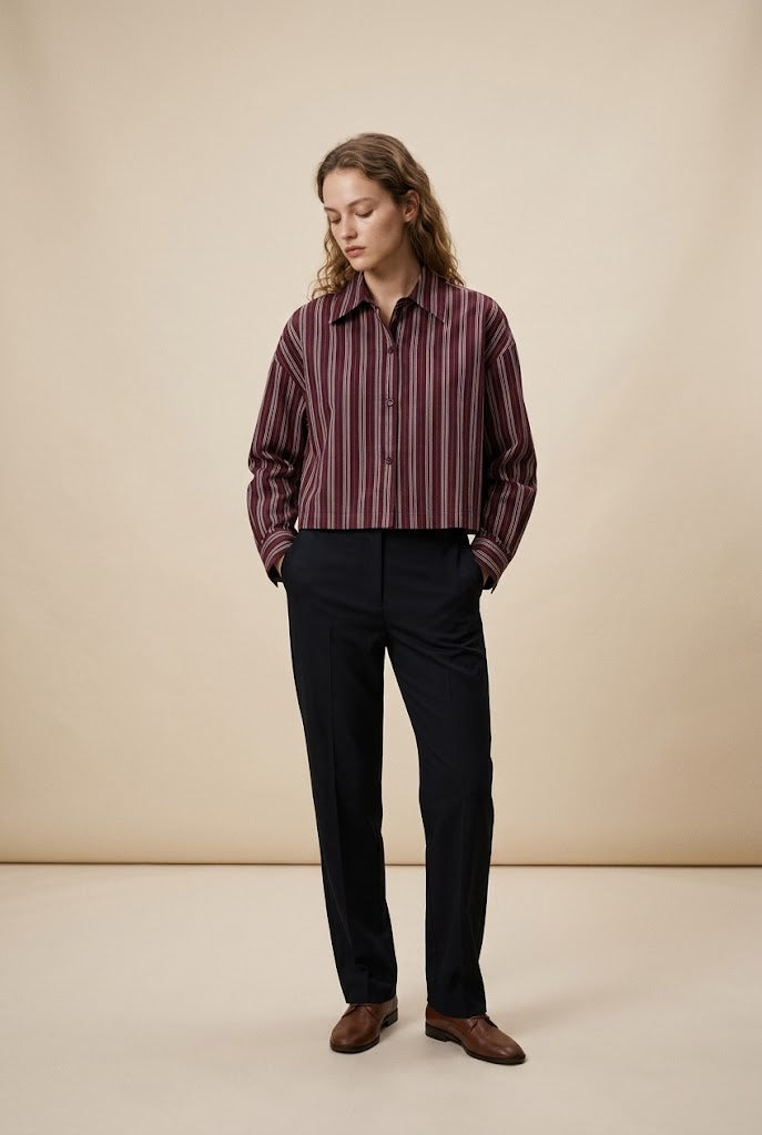 Bi-material velvet blouse &amp; lace sleeves 
